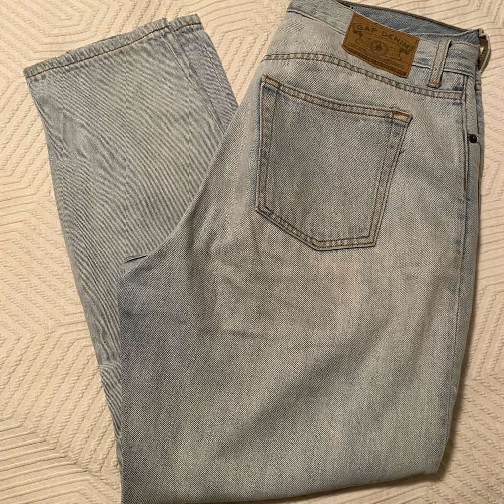 Gap Reverse Fit 90’s Jeans